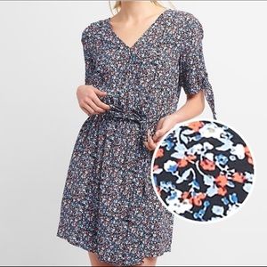 Gap Tie Sleeve Wrap Dress